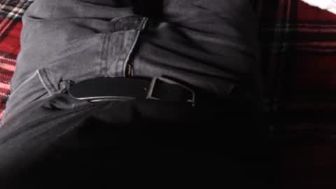 Liam online show from December 29, 8:37 pm