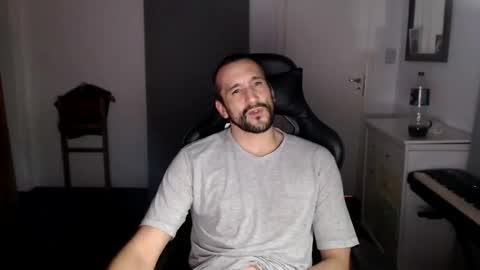 KINGOFPAINS online show from September 12, 2:55 am