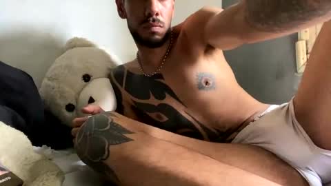 themarttinguyyy online show from December 21, 1:53 pm