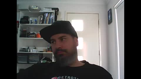 aussiebeard online show from May 10, 11:50 pm