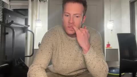 Pookie online show from December 12, 2:26 am