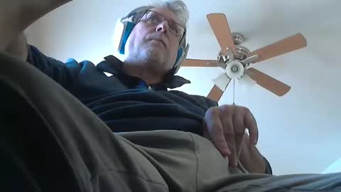 Snapshot of thereisnospoon1970 chatting on January 13, 6:27 pm Neo online show from January 13, 6:27 pm