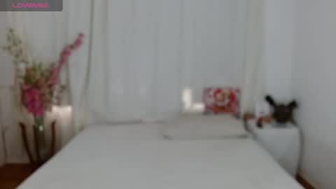 therockalejandro online show from June 24, 6:11 pm