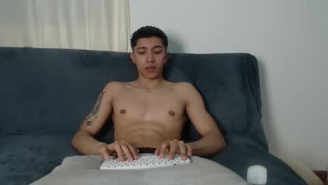 thesaint_xxx online show from November 8, 5:21 am