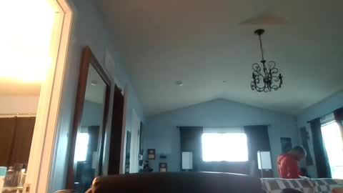 James online show from October 6, 7:29 pm