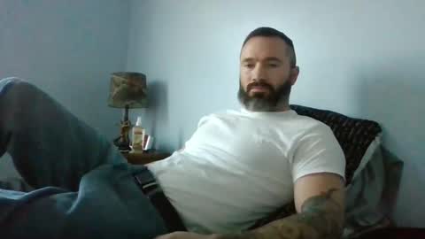 James online show from December 5, 9:39 pm