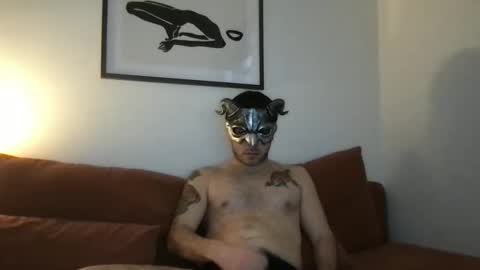 The Silver Devil online show from January 17, 9:38 pm