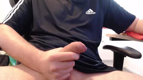 theskylake1 online show from December 14, 11:29 am