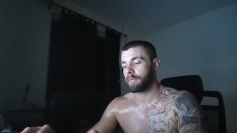 Snapshot of theufcfan_8181 chatting on November 1, 9:02 am troy online show from November 1, 9:02 am