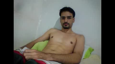 thiago22bk online show from October 6, 1:32 am