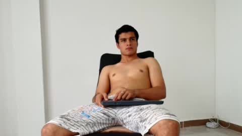 Thiago Diaz online show from March 8, 7:07 pm