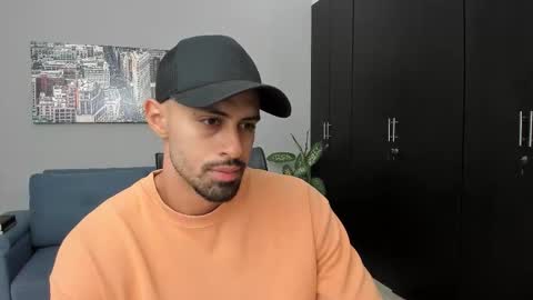 thiago_driussi online show from October 19, 3:44 am