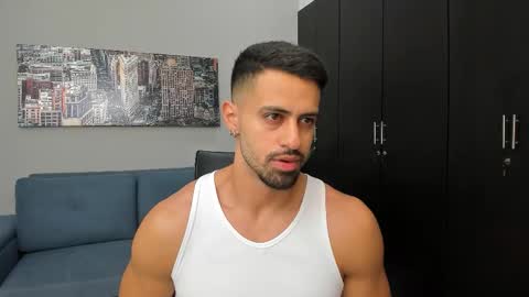 thiago_driussi online show from October 18, 3:44 am