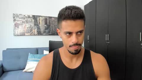 thiago_driussi online show from January 11, 8:45 pm