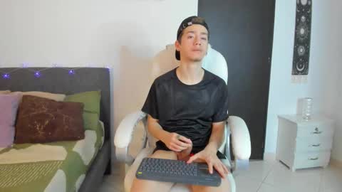 Manuel online show from February 7, 7:04 am