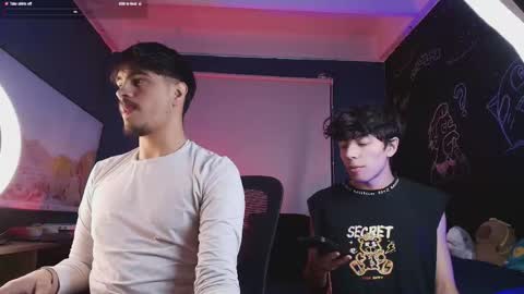 Thiago online show from February 7, 2:40 am