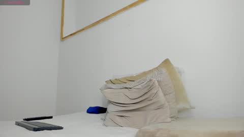 Thiago Instagram   online show from November 21, 6:56 am