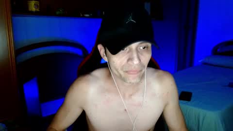 Latino 8.5 inches online show from August 2, 9:57 pm