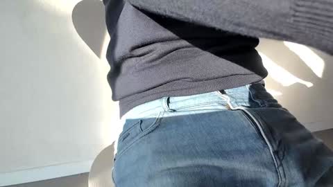 Snapshot of thickrum chatting on February 5, 9:25 am Thickru online show from February 5, 9:25 am