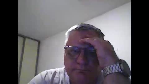 Thierrysymp online show from November 1, 12:04 am