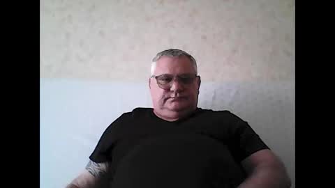 Thierrysymp online show from October 16, 4:04 pm