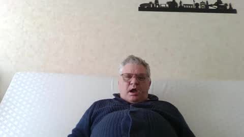 Thierrysymp online show from March 15, 11:51 am