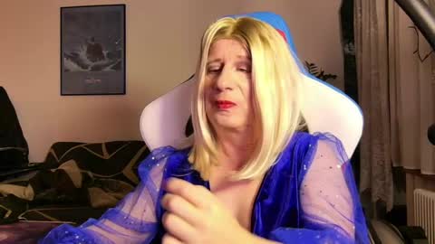 thihold online show from March 22, 6:46 pm