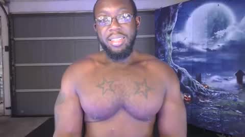 Snapshot of thiqqmasq chatting on October 15, 11:56 pm ThiqqMasq online show from October 15, 11:56 pm