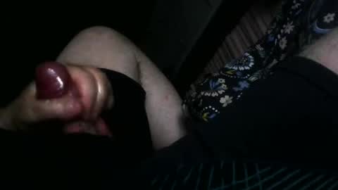 Snapshot of thisbloke96 chatting on December 31, 3:42 pm thisbloke96 online show from December 31, 3:42 pm