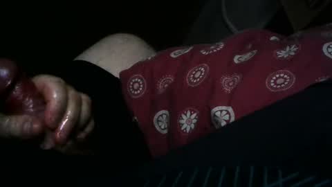 Snapshot of thisbloke96 chatting on December 27, 10:26 pm thisbloke96 online show from December 27, 10:26 pm