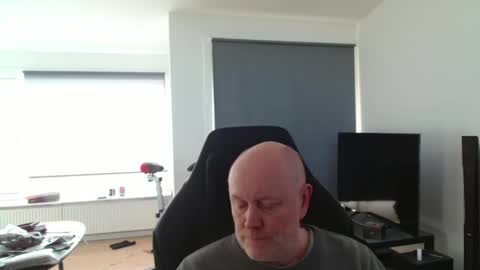 thomas315627 online show from April 6, 4:08 pm