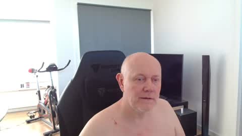 thomas806035 online show from June 19, 2:55 pm