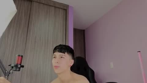 Snapshot of thomas__brandd1 chatting on October 21, 8:55 pm thomas  brandd1 online show from October 21, 8:55 pm