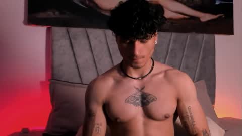 Thomas 3  JUST STAY AND BE MY LAST LOVE online show from December 20, 2:40 am