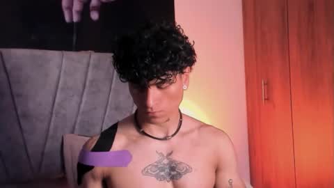Snapshot of thomas_fit1 chatting on October 9, 5:56 am Thomas 3  JUST STAY AND BE MY LAST LOVE online show from October 9, 5:56 am
