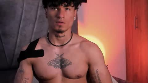 Snapshot of thomas_fit1 chatting on October 7, 9:08 pm Thomas 3  JUST STAY AND BE MY LAST LOVE online show from October 7, 9:08 pm