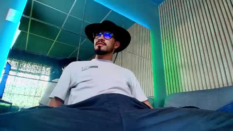 Thomas Kane online show from September 8, 2:27 pm