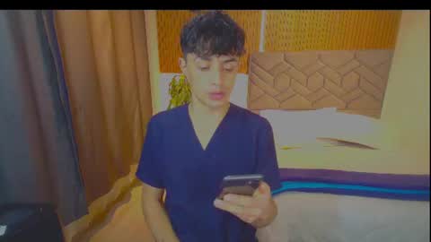 THORNERXXXBOY online show from June 21, 6:30 am