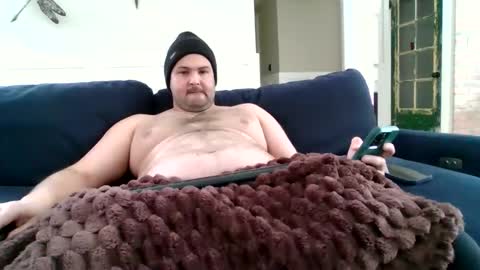 Make me explode please... online show from February 10, 6:01 pm