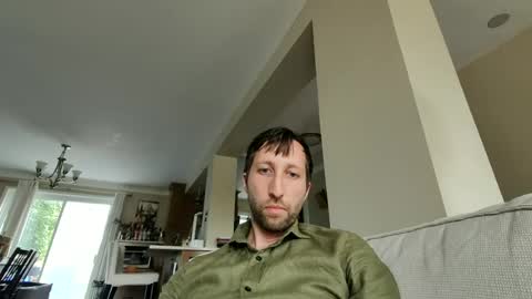 throwawayafteruse20202 online show from July 14, 8:48 pm
