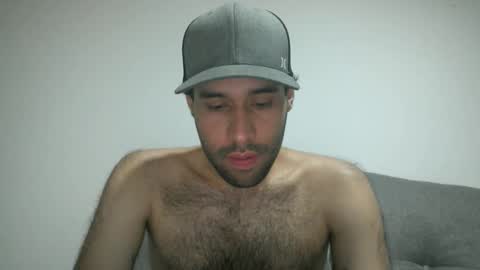 Snapshot of throwawayyourgun chatting on January 27, 3:28 pm Luka online show from January 27, 3:28 pm