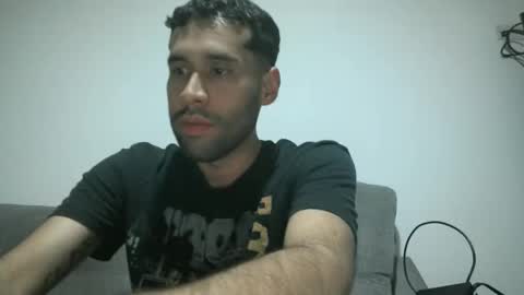 Snapshot of throwawayyourgun chatting on February 10, 1:03 am Luka online show from February 10, 1:03 am