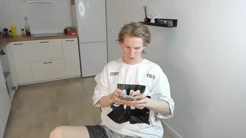 Tim online show from October 12, 9:31 pm