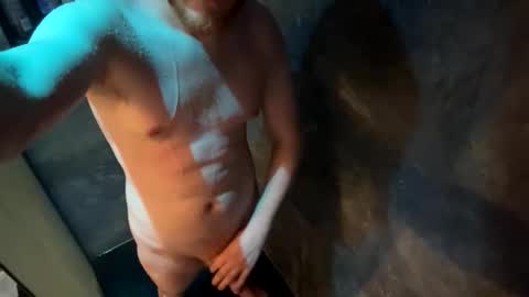 TIP ME IL DO ANYTHING YOU ASK online show from November 8, 9:56 am