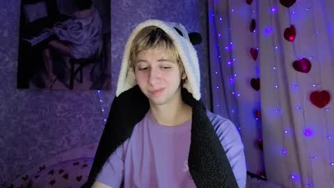 Timothy Fox online show from April 11, 2:52 am