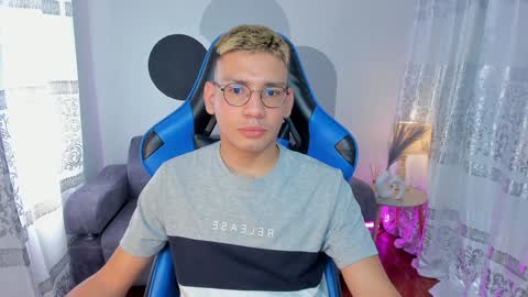 timi  jones online show from January 26, 3:36 pm