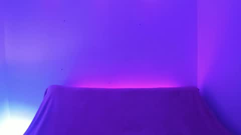 Timothy 21 years old online show from February 2, 6:16 pm