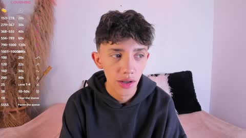 Timothy 21 years old online show from December 4, 8:07 pm