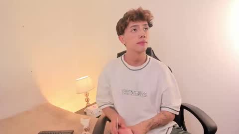 Timothy 21 years old online show from September 25, 8:52 pm