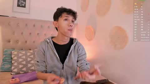 Timothy 21 years old online show from December 25, 7:13 pm